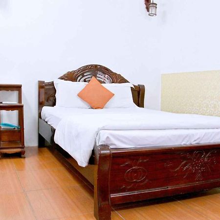 Hoang Cuong Hotel 15 Nguyen Thai Hoc ハノイ市 エクステリア 写真